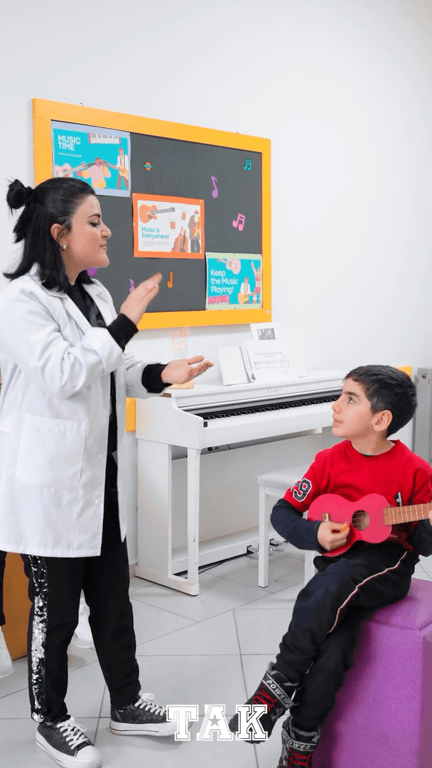 Ukulele Dersi
